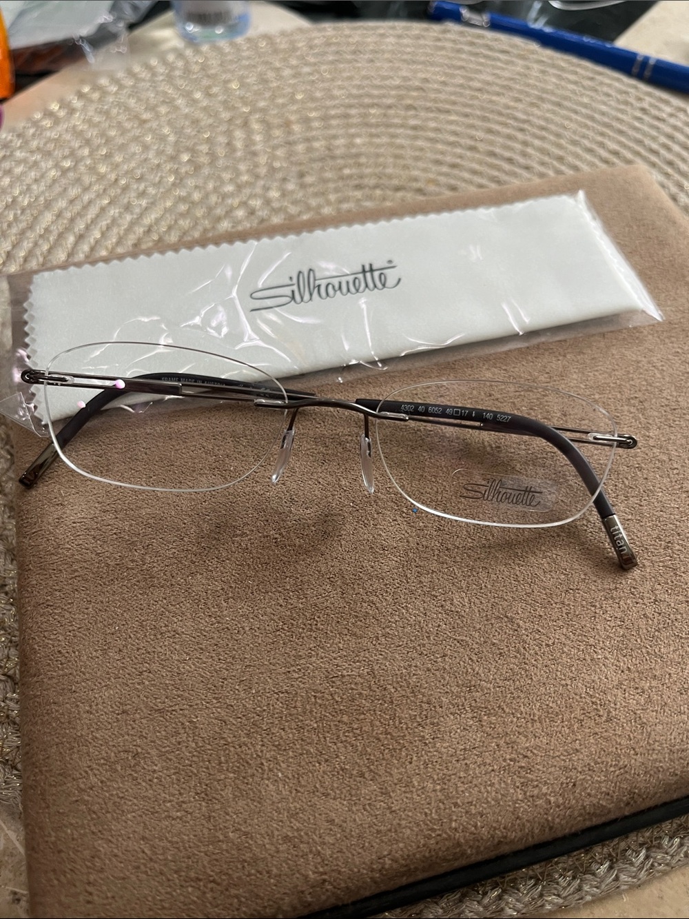 Silhouette 4302 Rimless Eyeglasses New condition Brown 48/17/140